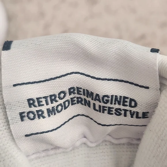 ASICS® EX89Men's

Sneakers - Picture 6 of 7